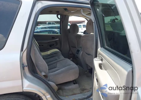 2004 Chevrolet Tahoe Ls z USA, uszkodzony, nr VIN 1GNEC13T44R180732